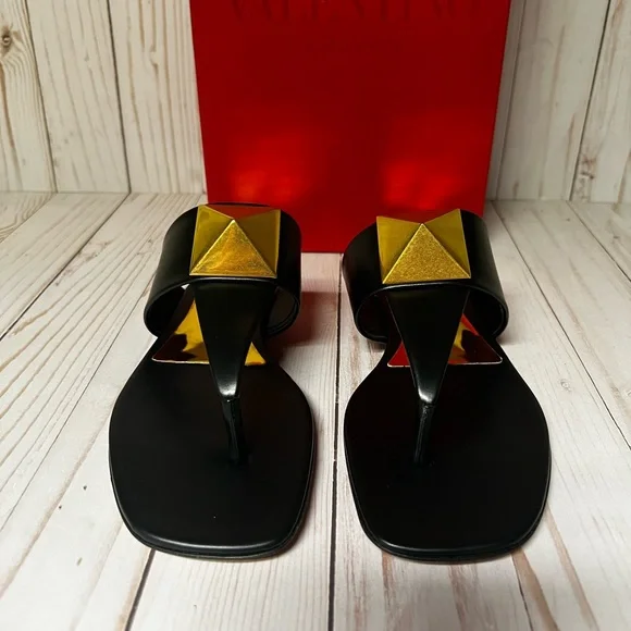 Valentino Garavani One Stud Leather Sandal Black Sz 36.5 / 6.5 - Picture 7 of 12